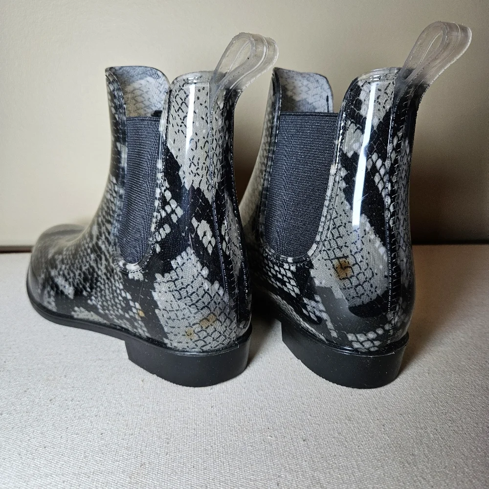 A New Day Snake Print Chelsea Ankle Rain Boots | Women’s Size 6 - Picture 6 of 9